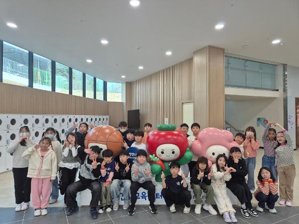 모꼬지활동의 일환으로 학생건강교육센터 다녀왔어요~ 이미지