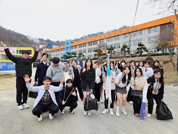 2026 금산하이텍고 학생 인성동아리 동네한바퀴 4,5월 활동 보고 이미지